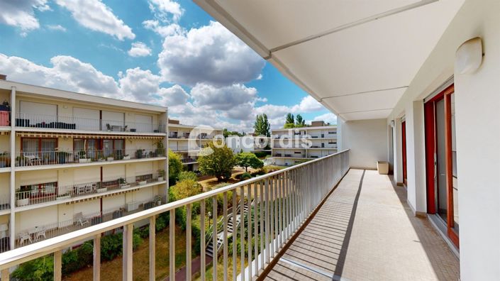 Image No.18-4 Bed Apartment for sale