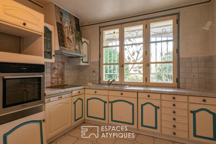 Image No.12-6 Bed House for sale