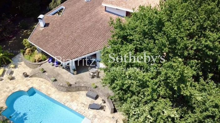 Image No.19-6 Bed House for sale