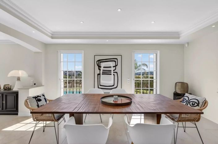 Image No.3-5 Bed House for sale