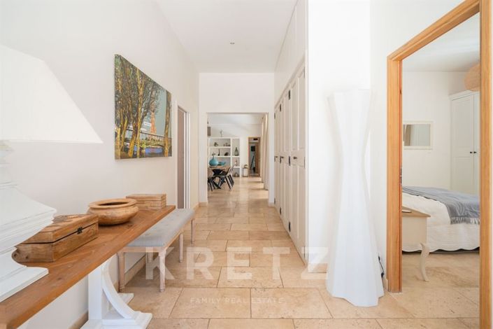 Image No.12-4 Bed House for sale