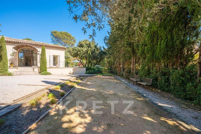 Image No.16-4 Bed House for sale