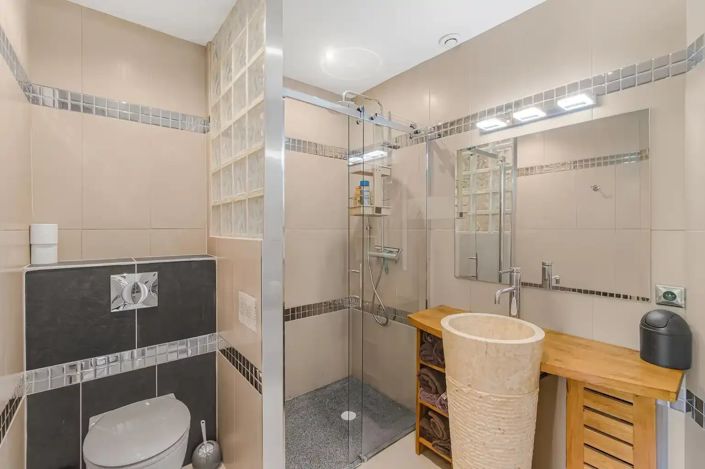 Image No.25-4 Bed House for sale