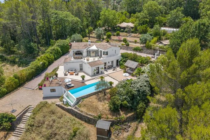 Image No.3-4 Bed House for sale