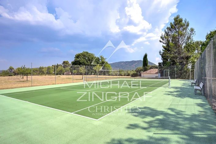 Image No.12-6 Bed House for sale