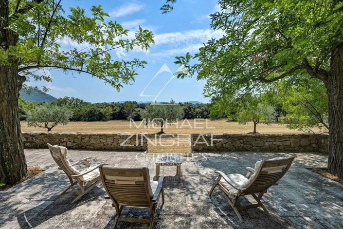 Image No.5-6 Bed House for sale