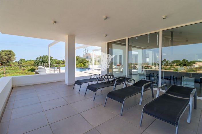 Image No.55-4 Bed House for sale