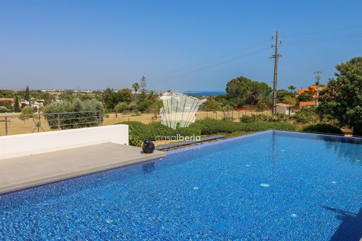 Image No.57-4 Bed House for sale