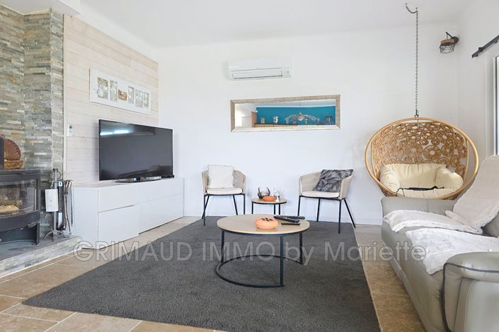 Image No.3-4 Bed House for sale
