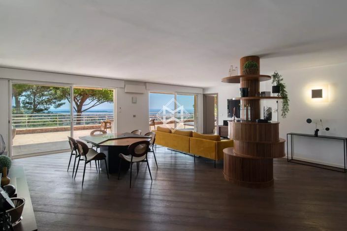 Image No.2-4 Bed Apartment for sale