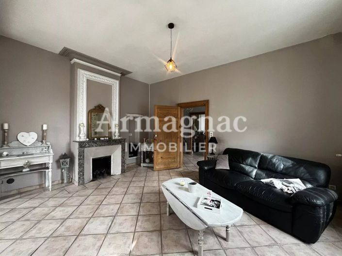 Image No.5-Casa con 6 dormitorios en venta