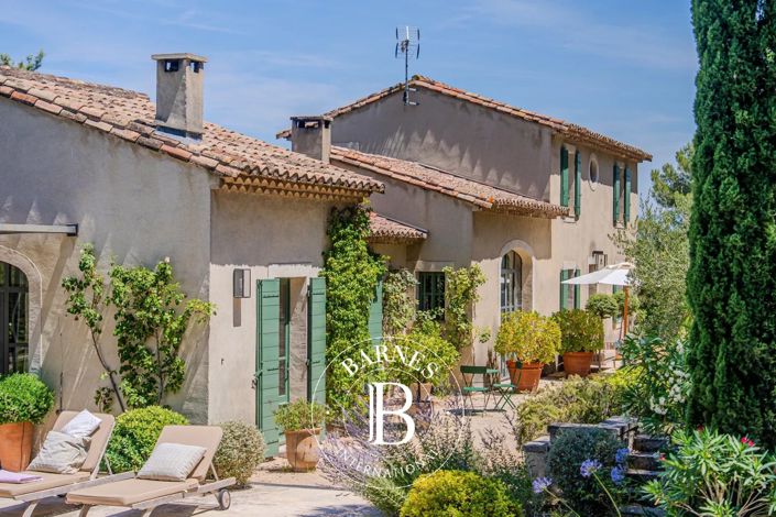 Image No.15-3 Bed House for sale
