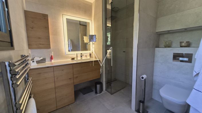 Image No.23-2 Bed Apartment for sale