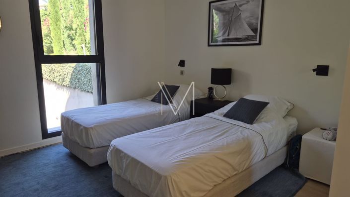 Image No.24-2 Bed Apartment for sale