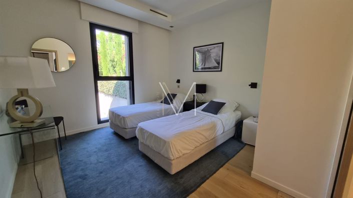 Image No.25-2 Bed Apartment for sale