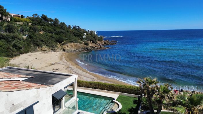 Image No.2-5 Bed House for sale
