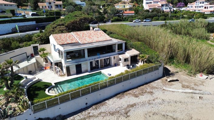 Image No.4-5 Bed House for sale