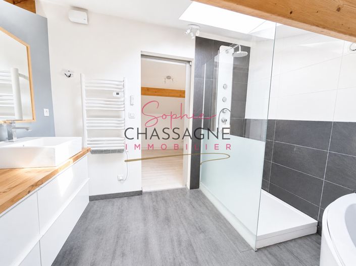 Image No.16-5 Bed House for sale