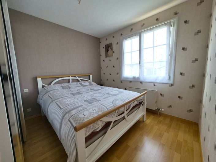 Image No.8-3 Bed House for sale