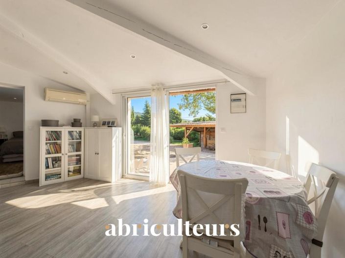 Image No.18-4 Bed House for sale