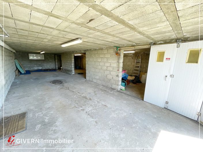 Image No.12-5 Bed House for sale