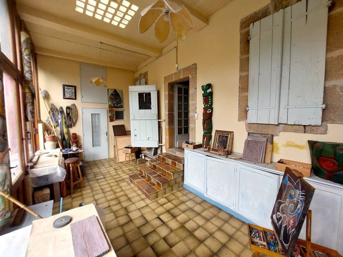 Image No.17-3 Bed House for sale