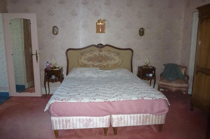 Image No.7-3 Bed House for sale