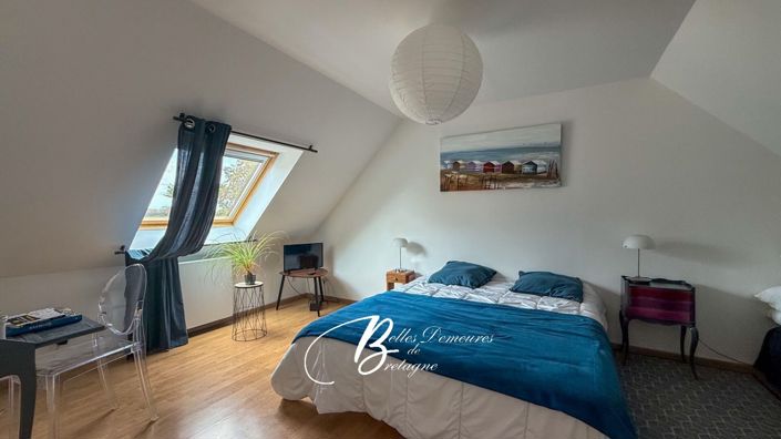Image No.17-5 Bed House for sale