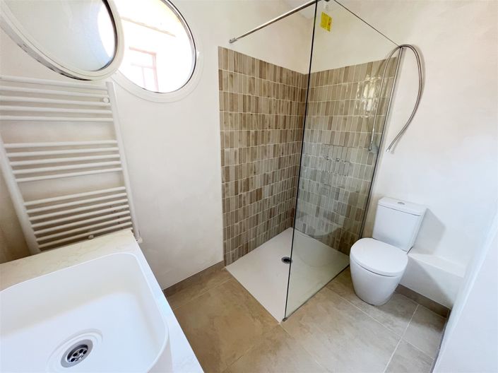 Image No.12-3 Bed Apartment for sale