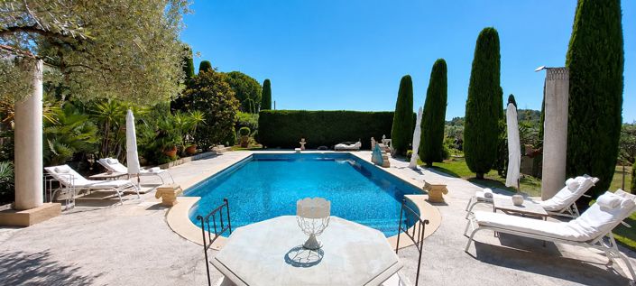 Image No.17-5 Bed House for sale