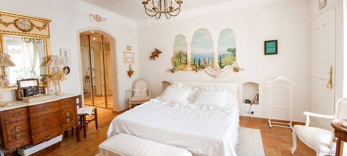 Image No.38-5 Bed House for sale