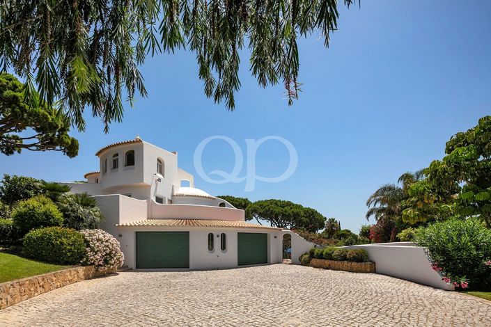 Image No.17-5 Bed House for sale