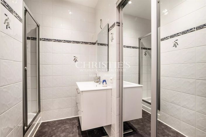 Image No.34-Propriété de 7 chambres à vendre à Caudrot