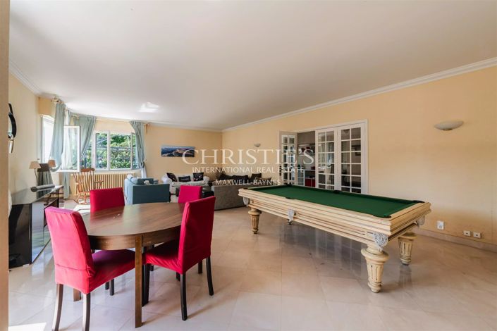 Image No.23-8 Bed House for sale