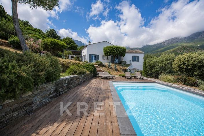 Image No.14-3 Bed House for sale