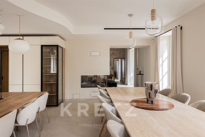 Image No.17-7 Bed House for sale