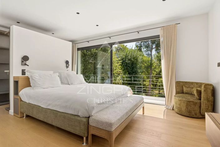 Image No.6-7 Bed House for sale