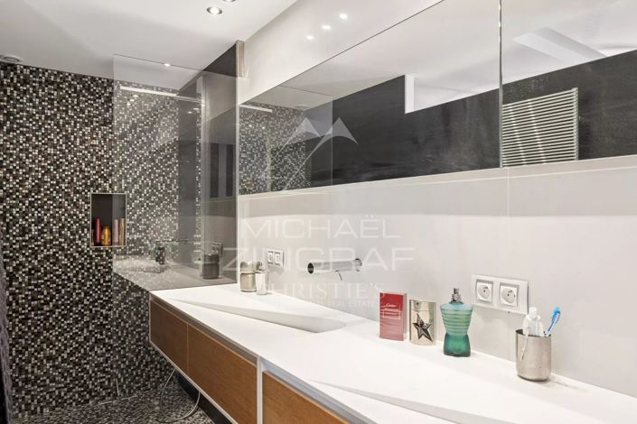 Image No.17-4 Bed Apartment for sale