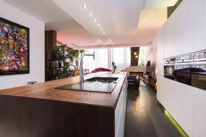 Image No.19-4 Bed Apartment for sale