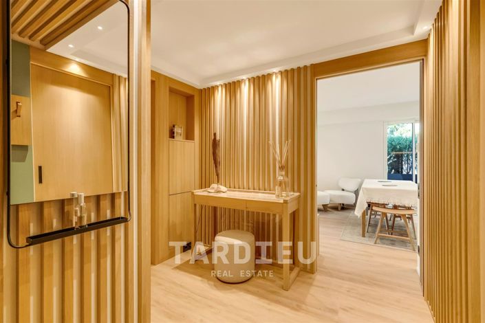 Image No.5-Appartement de 1 chambre à vendre à Saint-Tropez