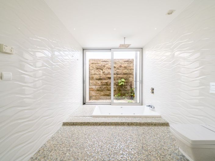 Image No.22-6 Bed House for sale
