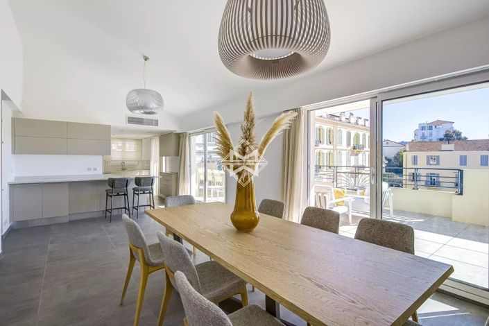 Image No.5-4 Bed Apartment for sale