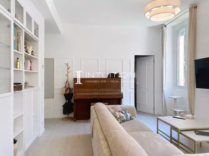 Image No.12-2 Bed Apartment for sale