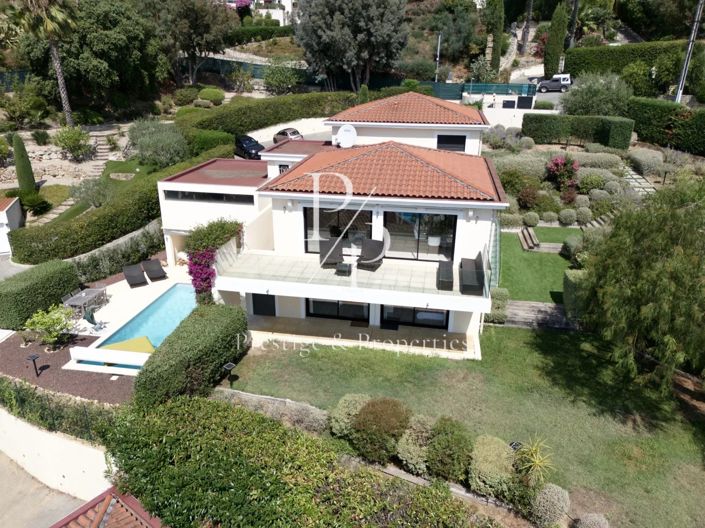 Image No.17-4 Bed House for sale