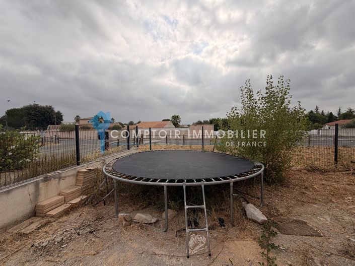 Image No.13-3 Bed House for sale