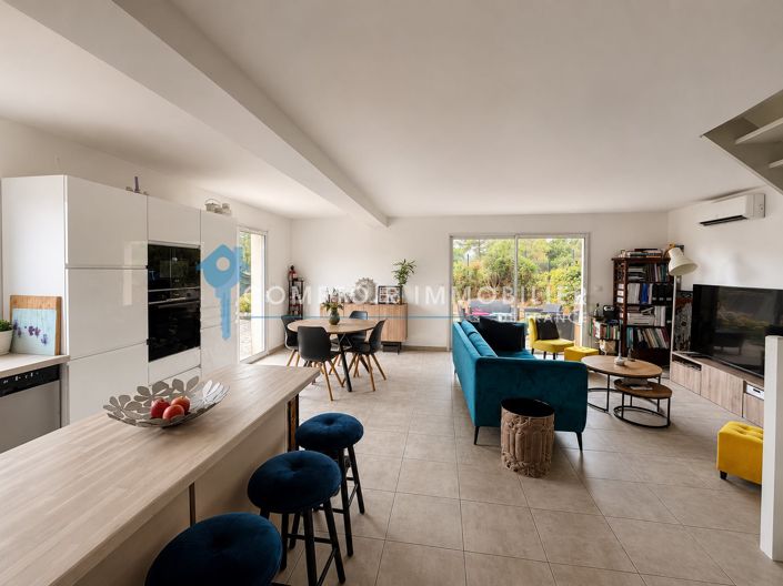 Image No.3-3 Bed House for sale
