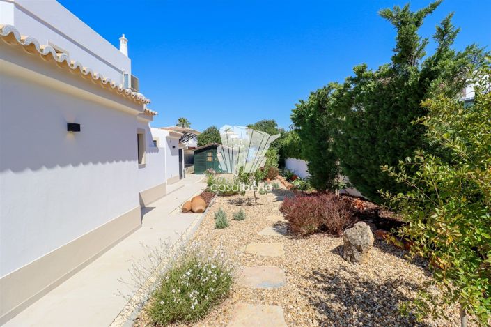 Image No.41-4 Bed House for sale