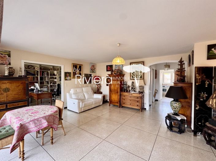 Image No.11-3 Bed Apartment for sale