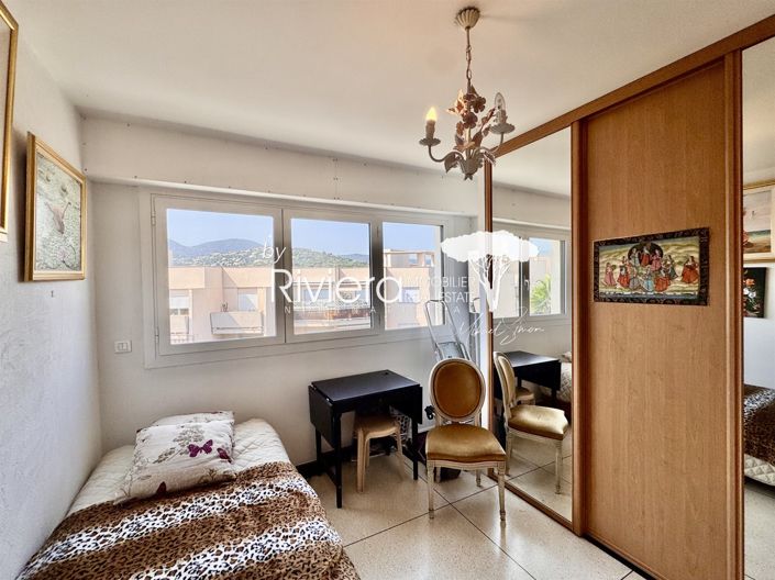 Image No.19-3 Bed Apartment for sale