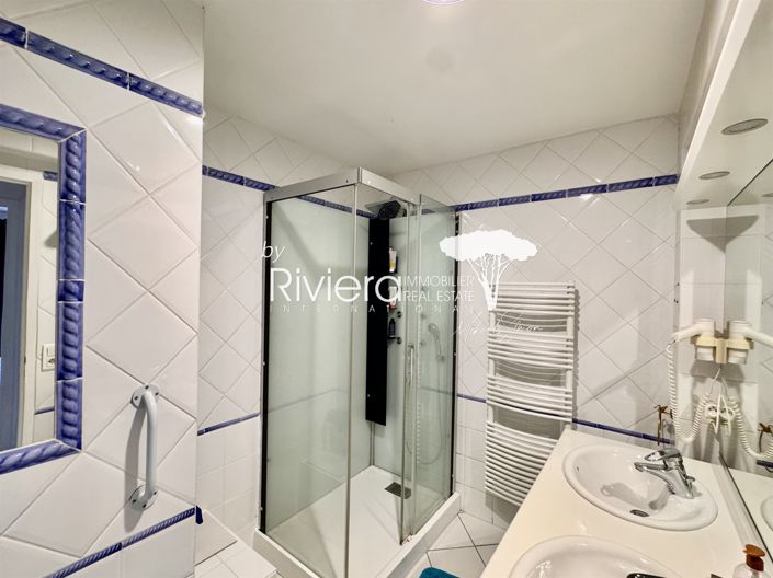 Image No.20-3 Bed Apartment for sale